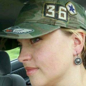 Meet your Posher, Kari